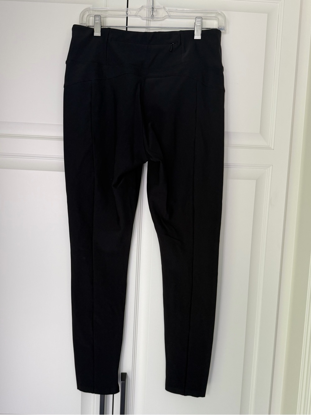 Athleta Stellar Black Zip-Pocket Performance Tight Pants - Picture 5 of 8